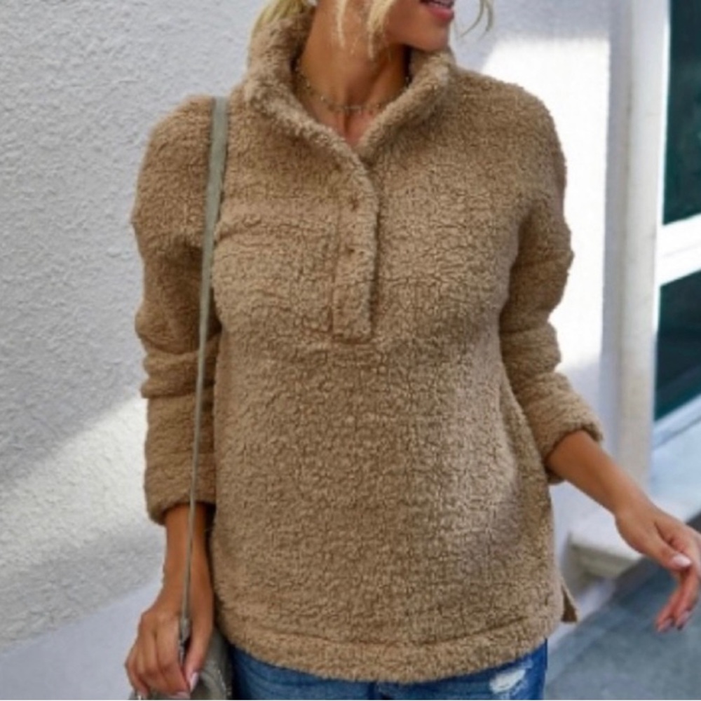 Mountain Valley Trading Khaki Fleece Pullover Small NWT